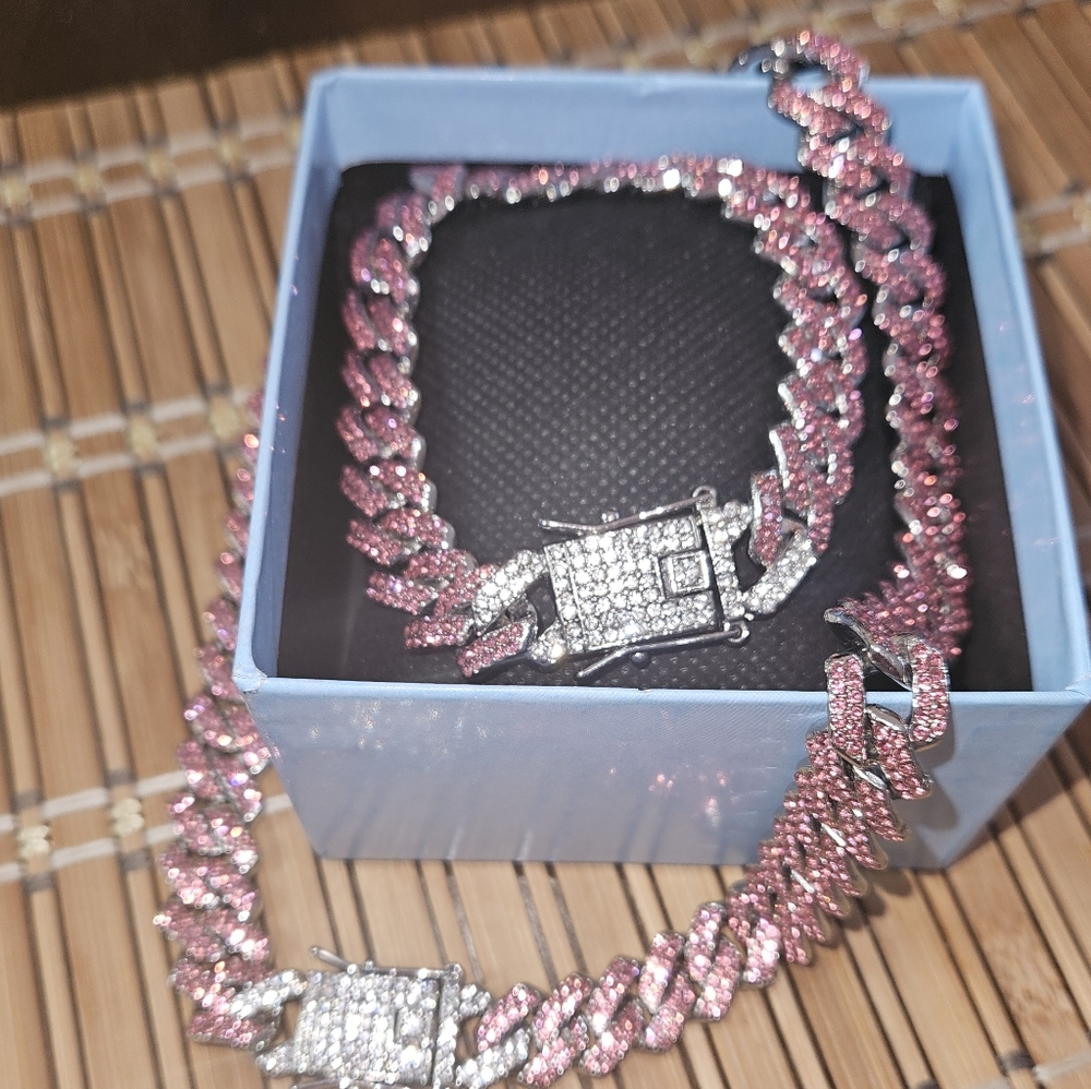 Sparkling Pink and Silver Necklace